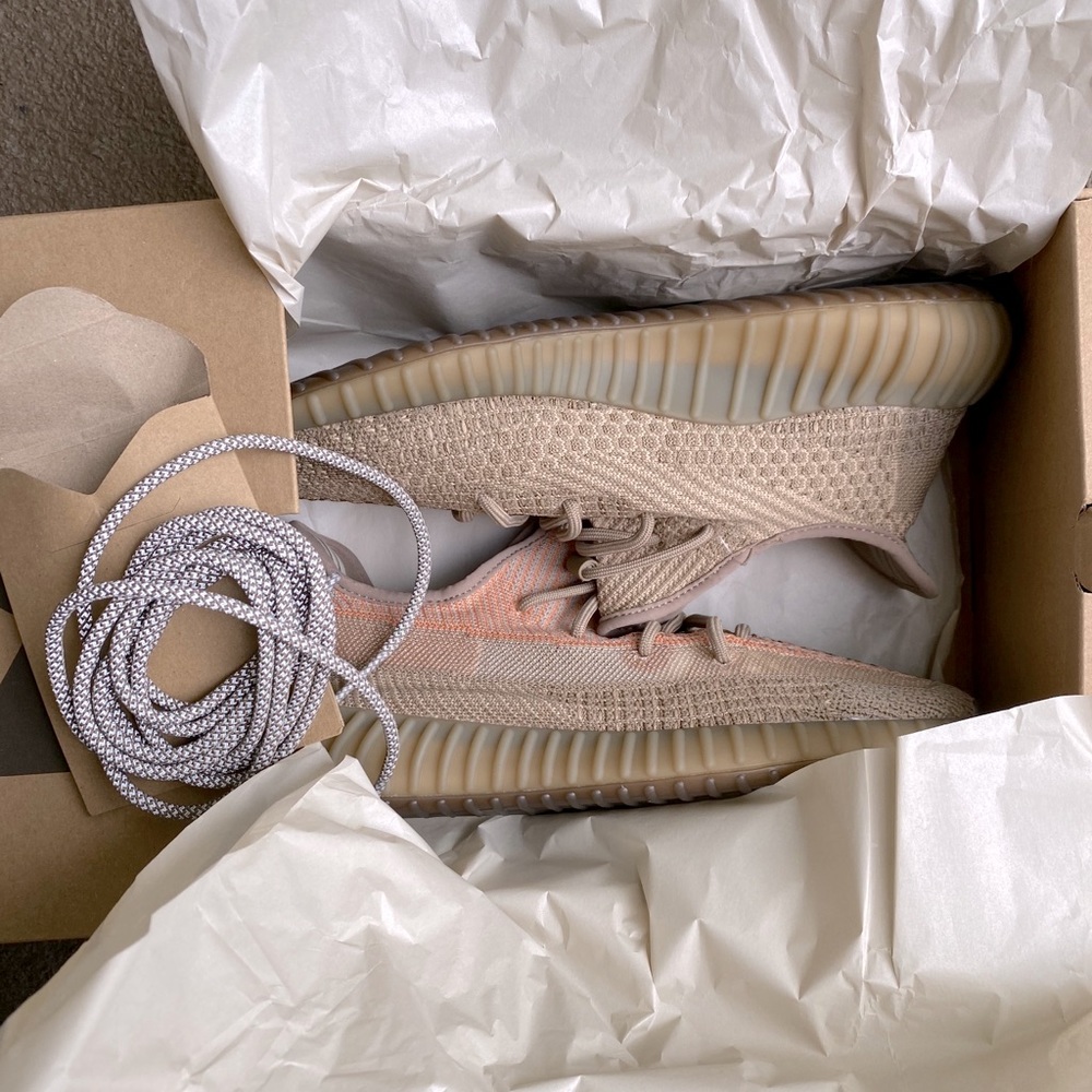 Yeezy v2 sand taup
